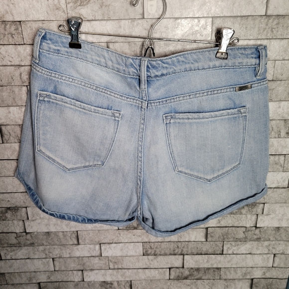 KanCan Size Large jean shorts distressed - Picture 6 of 6
